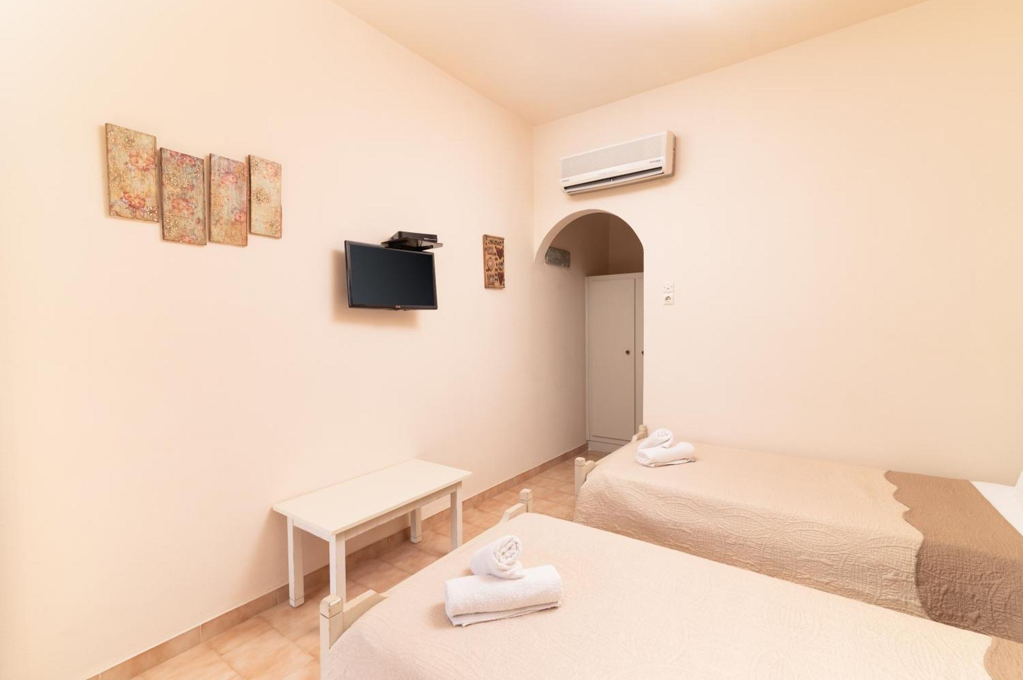 Filia Rooms Matala Eksteriør bilde